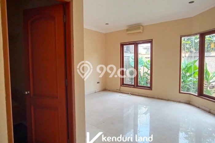 Rumah Luxury Modern Siap Huni di Pejaten Jakarta Selatan Rumah Luxury Modern Siap Huni di Pejaten Jakarta Selatan