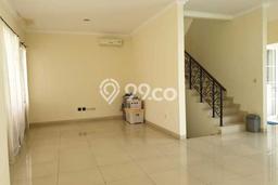 For Sale! Luxury House LT 250m2 Desain Elegan di Green Lake City For Sale! Luxury House LT 250m2 Desain Elegan di Green Lake City