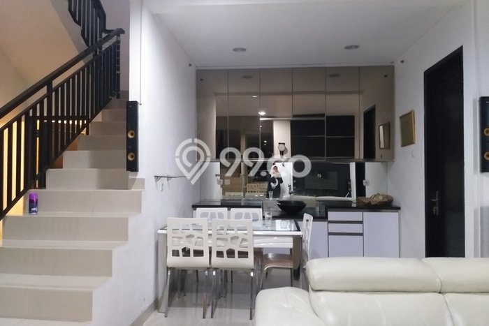 Hunian Mewah LB 130m2 Siap Pakai Desain Elegan di Bangka, Jakarta Selatan Hunian Mewah LB 130m2 Siap Pakai Desain Elegan di Bangka, Jakarta Selatan