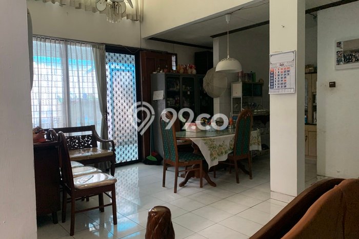 Siap Huni Rumah Mewah 6 Kamar di Cibeunying Kidul Dekat ke Mana Pun Siap Huni Rumah Mewah 6 Kamar di Cibeunying Kidul Dekat ke Mana Pun