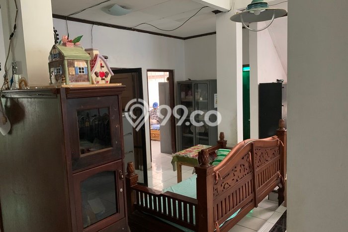Siap Huni Rumah Mewah 6 Kamar di Cibeunying Kidul Dekat ke Mana Pun Siap Huni Rumah Mewah 6 Kamar di Cibeunying Kidul Dekat ke Mana Pun
