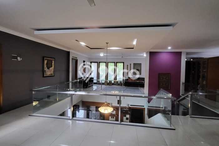 Hunian Mewah Siap Huni LT 515m2 di Dago, Bandung Hunian Mewah Siap Huni LT 515m2 di Dago, Bandung