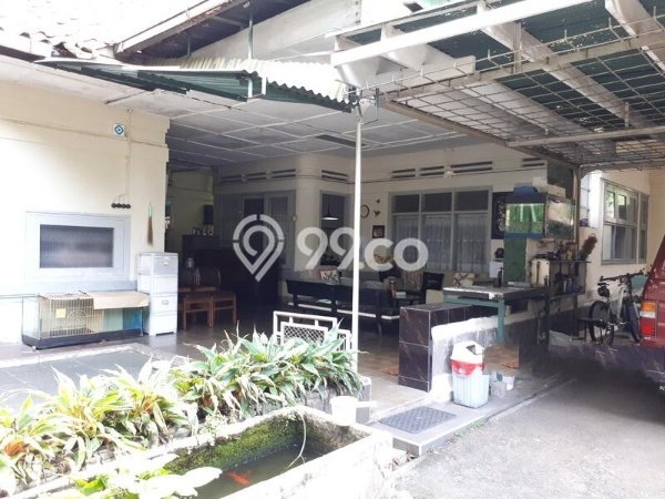 Jual Rumah Luas Megah Dengan View Eksklusif di Sayap Dago, Bandung Jual Rumah Luas Megah Dengan View Eksklusif di Sayap Dago, Bandung