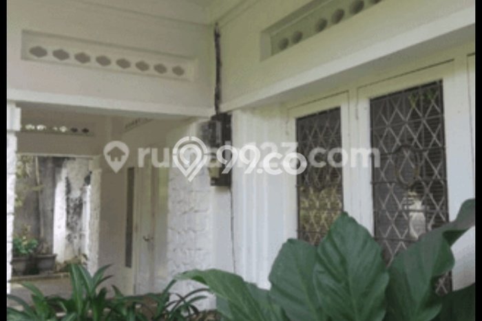 Best Deal Hunian Premium Ideal dan Luas di Menteng, Jakarta Pusat Best Deal Hunian Premium Ideal dan Luas di Menteng, Jakarta Pusat