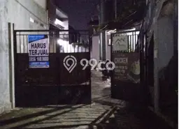 Rumah Terawat LT 144m² / LB 100m² di Lokasi Strategis Lenteng Agung, Jakarta Selatan Rumah Terawat LT 144m² / LB 100m² di Lokasi Strategis Lenteng Agung, Jakarta Selatan
