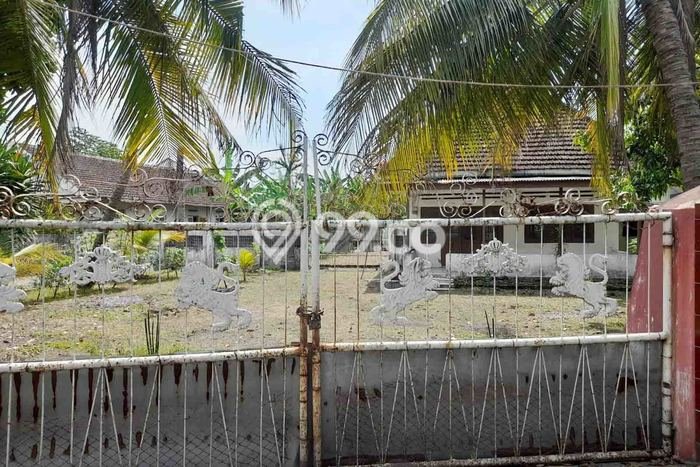 Rumah Elit Modern Tanpa Renovasi di Gedeg Mojokerto Rumah Elit Modern Tanpa Renovasi di Gedeg Mojokerto