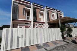 BEST OFFER! Rumah Siap Huni di Rungkut, Luas 52m² LB 70m² BEST OFFER! Rumah Siap Huni di Rungkut, Luas 52m² LB 70m²