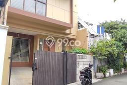Dijual Hunian Rumah Terawat 3 Kamar di Tomang, Jakarta Barat Dijual Hunian Rumah Terawat 3 Kamar di Tomang, Jakarta Barat