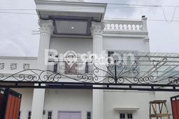 For Sale Rumah 3 Kamar Lokasi Ideal Nyaman dan Strategis di Ilir Barat I For Sale Rumah 3 Kamar Lokasi Ideal Nyaman dan Strategis di Ilir Barat I