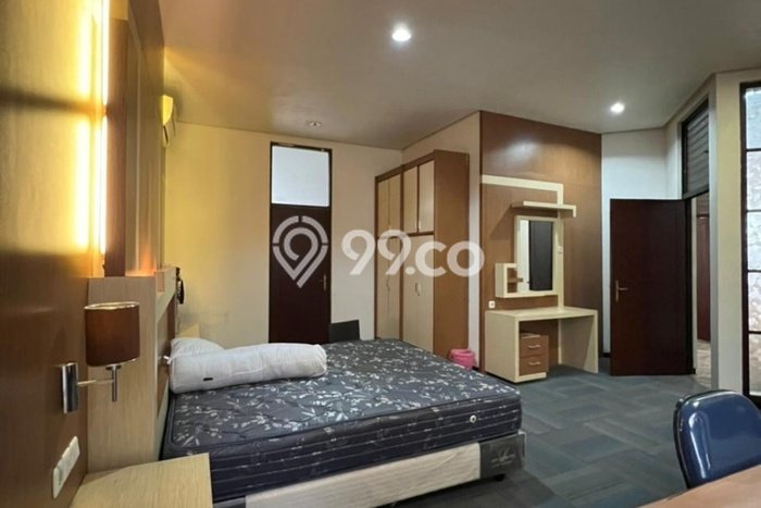 Siap Huni Rumah Mewah 6 Kamar di Pondok Indah Dekat ke Mana Saja Siap Huni Rumah Mewah 6 Kamar di Pondok Indah Dekat ke Mana Saja
