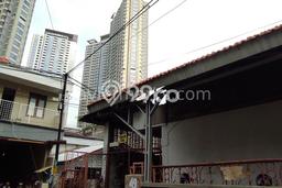 Hunian Elit LB 300m2 Siap Pakai Desain Elegan di Tanjung Duren Selatan, Jakarta Barat Hunian Elit LB 300m2 Siap Pakai Desain Elegan di Tanjung Duren Selatan, Jakarta Barat