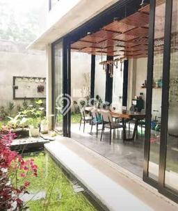 NEW LISTING! Rumah Strategis di Dago, LT 200m² Bangunan 200m² NEW LISTING! Rumah Strategis di Dago, LT 200m² Bangunan 200m²