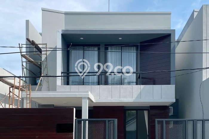 Dijual Rumah Elit Exclusive di Gayungan, Surabaya Dijual Rumah Elit Exclusive di Gayungan, Surabaya