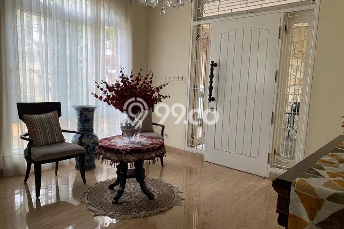 Dijual Rumah Premium dengan Fasilitas Sekitar Lengkap di Kebon Jeruk, Jakarta Barat Dijual Rumah Premium dengan Fasilitas Sekitar Lengkap di Kebon Jeruk, Jakarta Barat