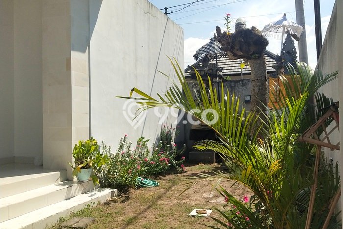 Rumah Minimalis 2 Kamar LT 206m2 di Pering Rumah Minimalis 2 Kamar LT 206m2 di Pering
