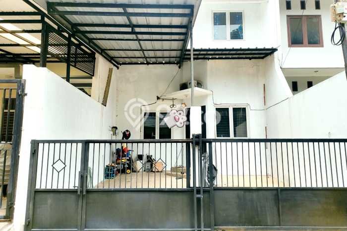 Dijual Rumah Premium dengan Fasilitas Sekitar Lengkap di Kebon Jeruk, Jakarta Barat Dijual Rumah Premium dengan Fasilitas Sekitar Lengkap di Kebon Jeruk, Jakarta Barat