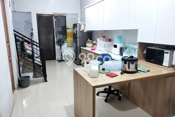 Dijual Rumah Premium dengan Fasilitas Sekitar Lengkap di Kebon Jeruk, Jakarta Barat Dijual Rumah Premium dengan Fasilitas Sekitar Lengkap di Kebon Jeruk, Jakarta Barat