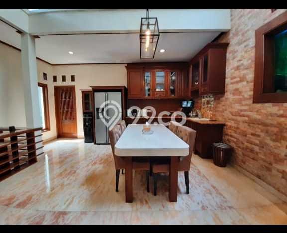 Ready to Use! Luxury House LT 327m2 Desain Modern di Setra Sari Ready to Use! Luxury House LT 327m2 Desain Modern di Setra Sari