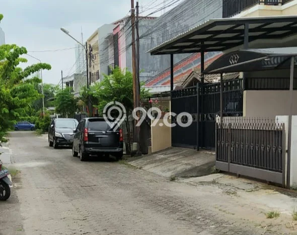 For Sale Rumah 3 Kamar Lokasi Strategis Nyaman dan Strategis di Kebon Jeruk For Sale Rumah 3 Kamar Lokasi Strategis Nyaman dan Strategis di Kebon Jeruk