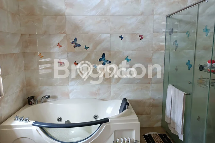 Dijual Hunian Mewah dengan Fasilitas Sekitar Lengkap di Medan Tuntungan, Medan Dijual Hunian Mewah dengan Fasilitas Sekitar Lengkap di Medan Tuntungan, Medan