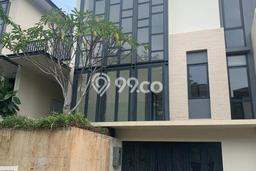 Dijual Rumah 4 KT di BSD, Tangerang - Luas Tanah 220m² Dijual Rumah 4 KT di BSD, Tangerang - Luas Tanah 220m²