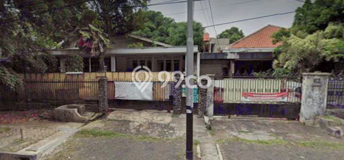 Dijual Rumah Premium dengan Fasilitas Sekitar Lengkap di Menteng, Jakarta Pusat Dijual Rumah Premium dengan Fasilitas Sekitar Lengkap di Menteng, Jakarta Pusat