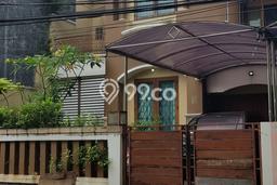 SEGERA MILIKI! Rumah area Cempaka Putih, Jakarta Pusat, LT 295m² Bangunan 490m² SEGERA MILIKI! Rumah area Cempaka Putih, Jakarta Pusat, LT 295m² Bangunan 490m²