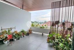 Rumah Area Strategis kawasan Alam Sutera, Tangerang, Luas 120m² LB 255m² Rumah Area Strategis kawasan Alam Sutera, Tangerang, Luas 120m² LB 255m²