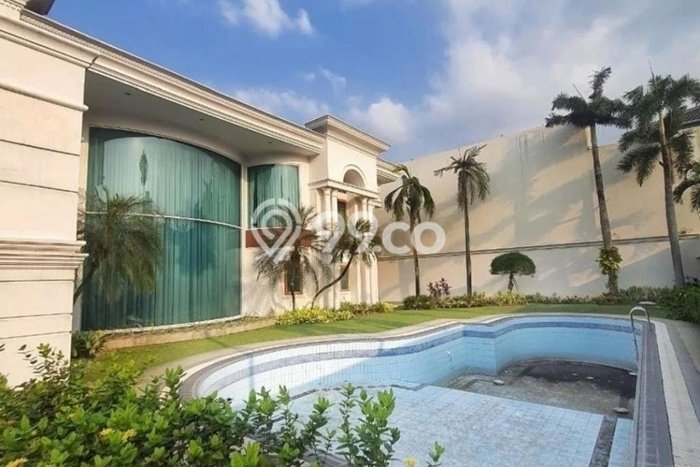 Rumah Mewah LB 1200m2 Siap Huni Desain Elegan di Pondok Indah, Jakarta Selatan Rumah Mewah LB 1200m2 Siap Huni Desain Elegan di Pondok Indah, Jakarta Selatan