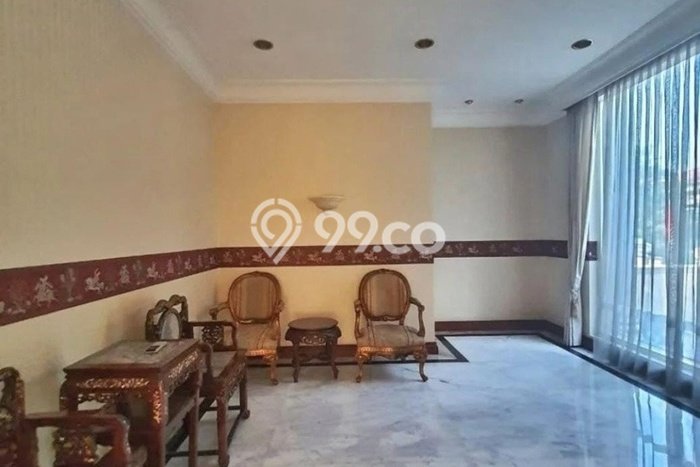 Rumah Mewah LB 1200m2 Siap Huni Desain Elegan di Pondok Indah, Jakarta Selatan Rumah Mewah LB 1200m2 Siap Huni Desain Elegan di Pondok Indah, Jakarta Selatan
