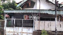 Siap Huni Rumah Mewah 5 Kamar di Penjaringan Dekat ke Mana Pun Siap Huni Rumah Mewah 5 Kamar di Penjaringan Dekat ke Mana Pun