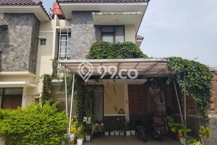 Rumah Siap Huni 2 KT 2 KM di Kawasan Komersial Arcamanik, Bandung Rumah Siap Huni 2 KT 2 KM di Kawasan Komersial Arcamanik, Bandung