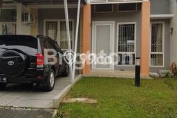 RUMAH CANTIK MODERN GRAND CITY TERAWAT DAN NYAMAN RUMAH CANTIK MODERN GRAND CITY TERAWAT DAN NYAMAN
