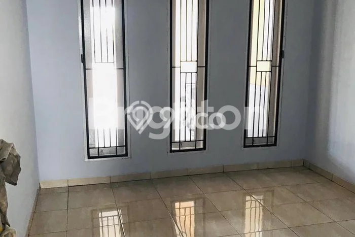 Lokasi strategis! Rumah siap pakai dikontrakkan di Balikpapan Selatan LB 36m2 Lokasi strategis! Rumah siap pakai dikontrakkan di Balikpapan Selatan LB 36m2