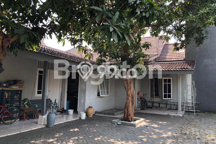 Jual Rumah Favorit Siap Huni LB 250m2 di Sidoarjo, Sidoarjo Jual Rumah Favorit Siap Huni LB 250m2 di Sidoarjo, Sidoarjo