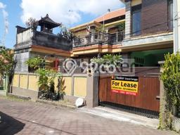 Disewakan rumah cantik lokasi strategis akses jalan bagus di area Dalung. Disewakan rumah cantik lokasi strategis akses jalan bagus di area Dalung.