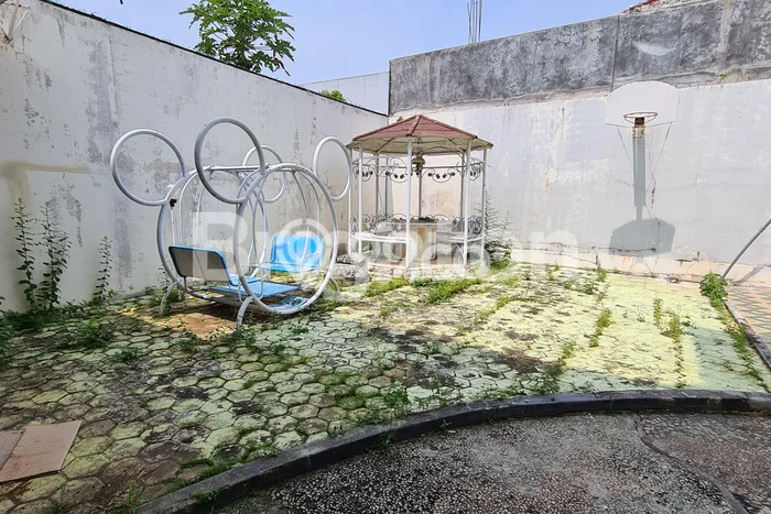 Rumah sewa siap pakai 4 Kamar Tidur di Bukit Sari, Semarang Rumah sewa siap pakai 4 Kamar Tidur di Bukit Sari, Semarang