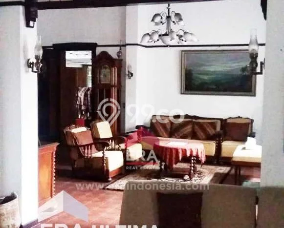 Rumah Luxury Modern Tanpa Renovasi di Sayap Dago Bandung Rumah Luxury Modern Tanpa Renovasi di Sayap Dago Bandung