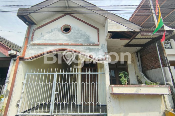 HARGA TERBAIK! Rumah Premium area Ngagel, LT 120m² Bangunan 120m² HARGA TERBAIK! Rumah Premium area Ngagel, LT 120m² Bangunan 120m²