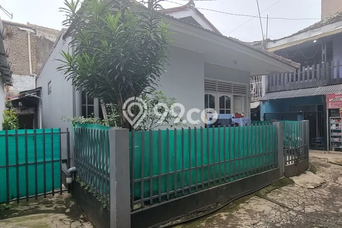 Hunian Cantik Modern Lb 100m2 di Babakan Ciparay, Bandung Hunian Cantik Modern Lb 100m2 di Babakan Ciparay, Bandung