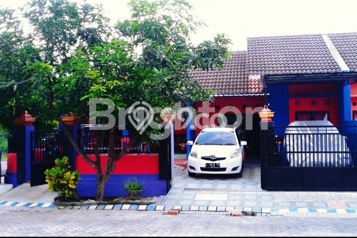 Rumah Modern Minimalis 3 Kamar Bisa Langsung Pindah di Sidoarjo Rumah Modern Minimalis 3 Kamar Bisa Langsung Pindah di Sidoarjo