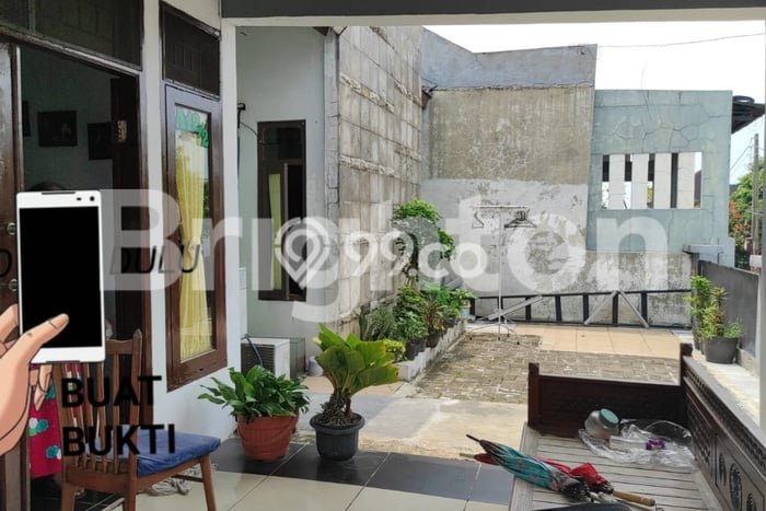 Jual Rumah Bagus Siap Huni LB 140m2 di Cimanggis, Depok Jual Rumah Bagus Siap Huni LB 140m2 di Cimanggis, Depok