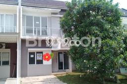 PRIME LOCATION! Rumah area BSD, 2 KT, Area Tenang, Luas 105m² LB 62m² PRIME LOCATION! Rumah area BSD, 2 KT, Area Tenang, Luas 105m² LB 62m²