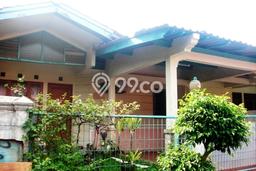 HARGA SPESIAL! Rumah di Bintaro, Akses ke Pusat Kota, 3 KT, Luas 140m² LB 72m² HARGA SPESIAL! Rumah di Bintaro, Akses ke Pusat Kota, 3 KT, Luas 140m² LB 72m²