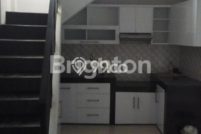 Rumah Kawasan Solo Baru, LT 96m2m², LB 130m2m² Rumah Kawasan Solo Baru, LT 96m2m², LB 130m2m²