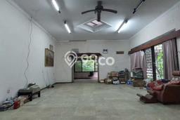 Kesempatan Memiliki Properti di Pusat Kota Menteng, Jakarta Pusat - LT 748m² Kesempatan Memiliki Properti di Pusat Kota Menteng, Jakarta Pusat - LT 748m²