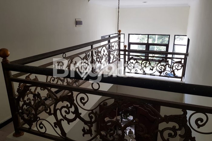 For Sale Rumah 3 Kamar Lokasi Strategis Bagus dan Strategis di Sidoarjo For Sale Rumah 3 Kamar Lokasi Strategis Bagus dan Strategis di Sidoarjo