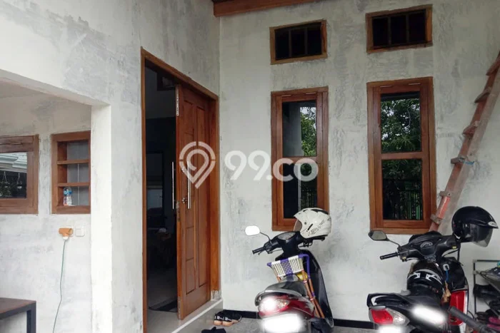 Rumah Modern 4 Kamar LT 114m2 di Babatan Rumah Modern 4 Kamar LT 114m2 di Babatan