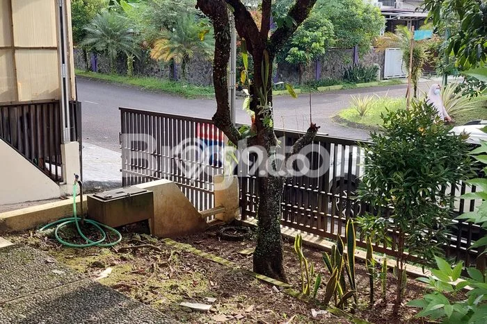 Rumah Kontrakan Bogor LT 216m2 LB 150m2 Area Mulyaharja Rumah Kontrakan Bogor LT 216m2 LB 150m2 Area Mulyaharja