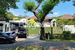 Rumah Elit LB 350m2 Siap Huni Desain Elegan di Darmo permai, Surabaya Rumah Elit LB 350m2 Siap Huni Desain Elegan di Darmo permai, Surabaya